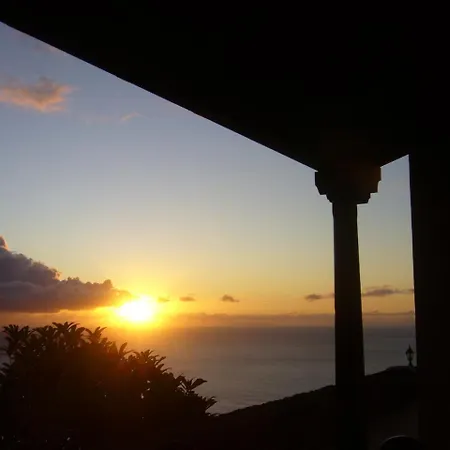 El Níspero * Fuencaliente de la Palma
